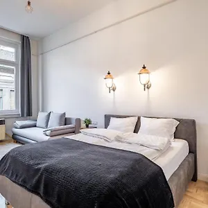  Appartamento Luxurious At Center
