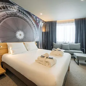 **** Hotel Novotel 20 Belleville Francia